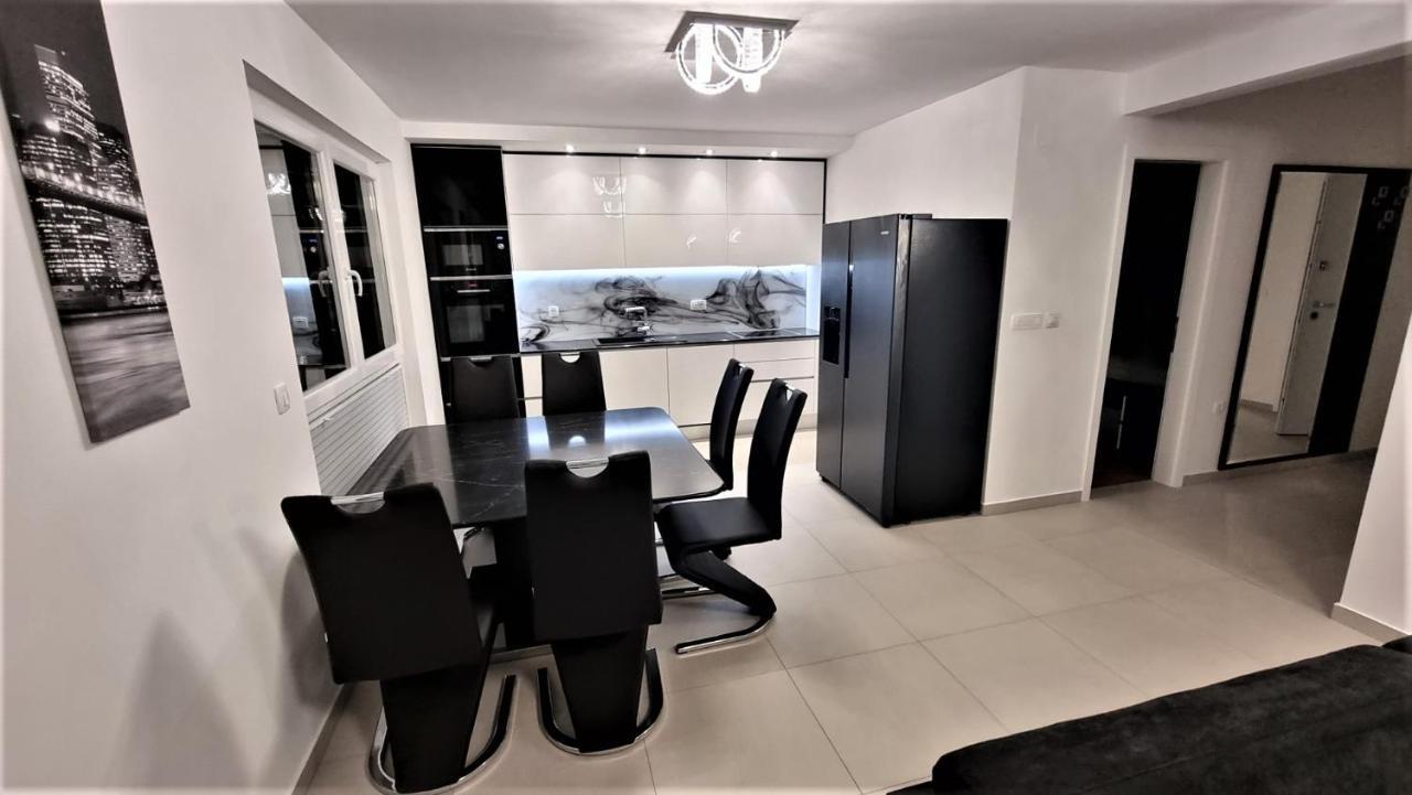 Bartol Luxury Apartments Krk Croatia, With Own Hot Tub - Whirlpool Krk Town Exteriör bild