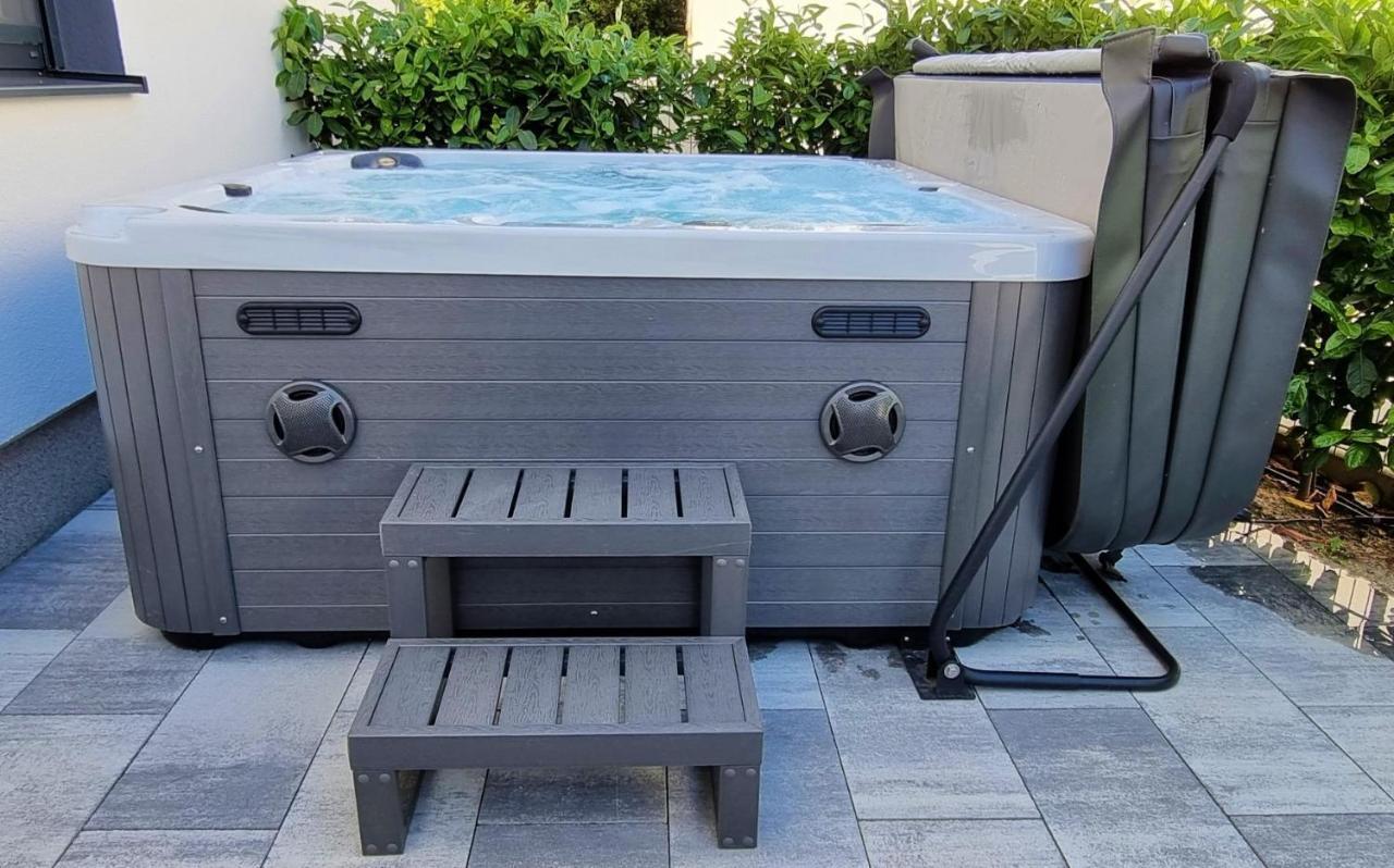 Bartol Luxury Apartments Krk Croatia, With Own Hot Tub - Whirlpool Krk Town Exteriör bild